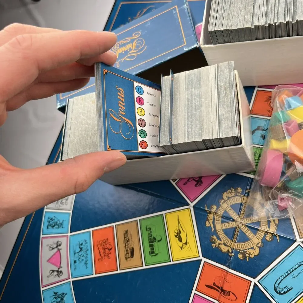 Vintage 1981 Trivial Pursuit Master Game Genus Edition Set